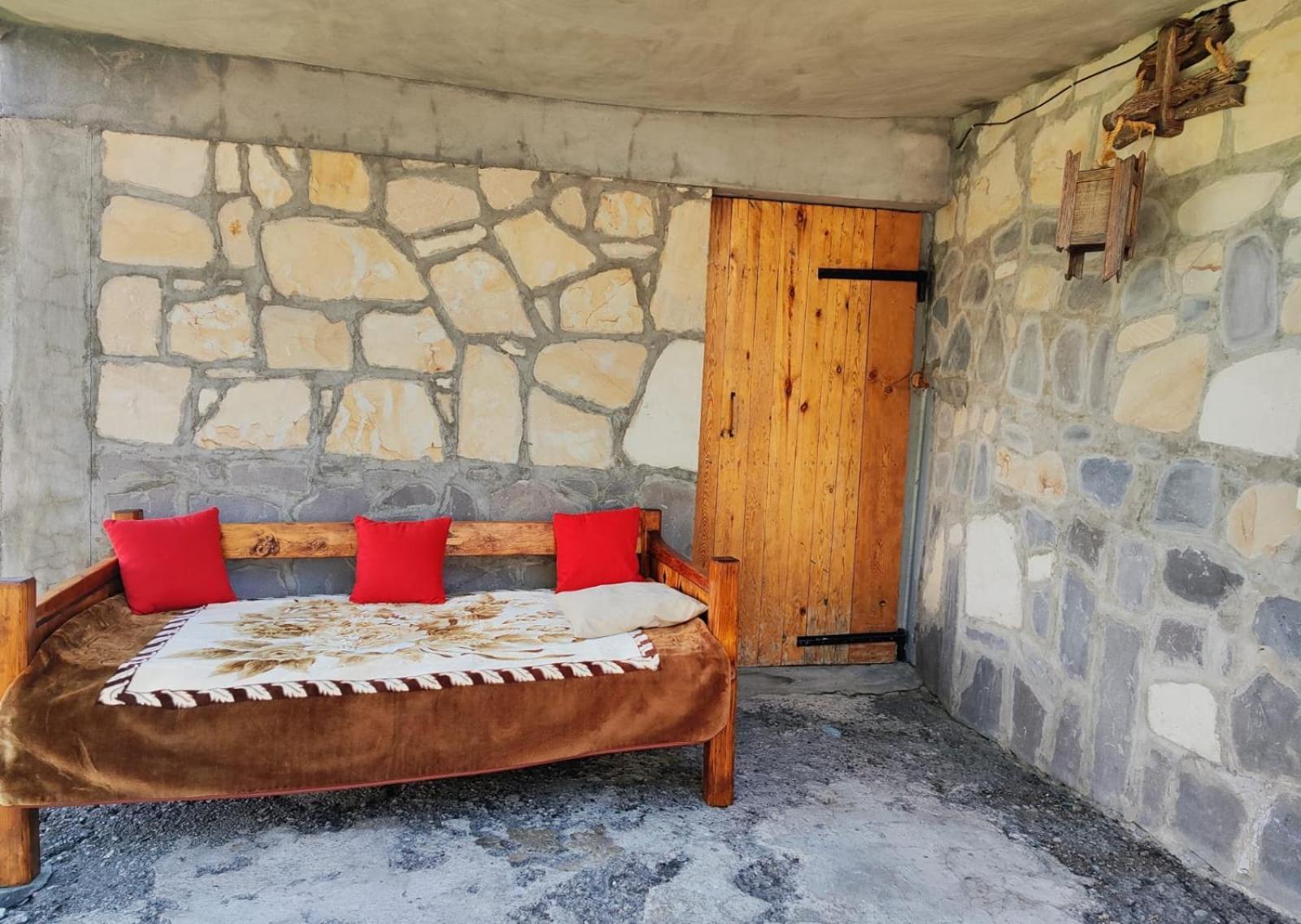 Nataly Campsite Yeghegnadzor エクステリア 写真